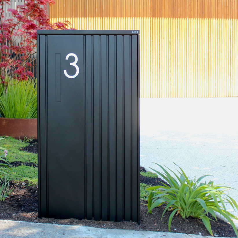 Large Parcel Storage Box - Weatherproof Lock