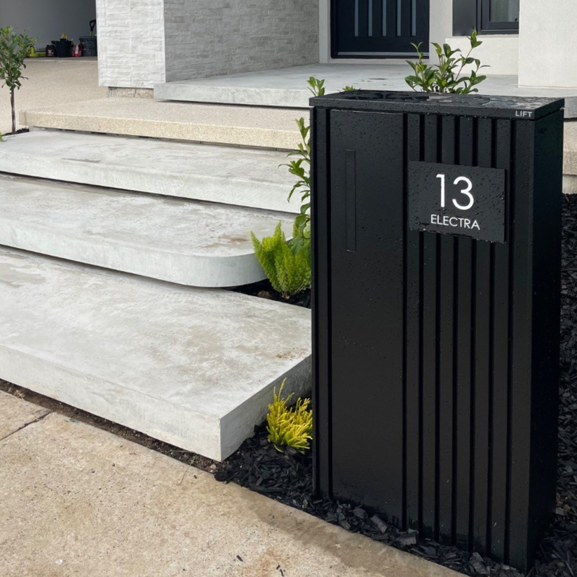 Large Parcel Storage Box - Weatherproof Lock
