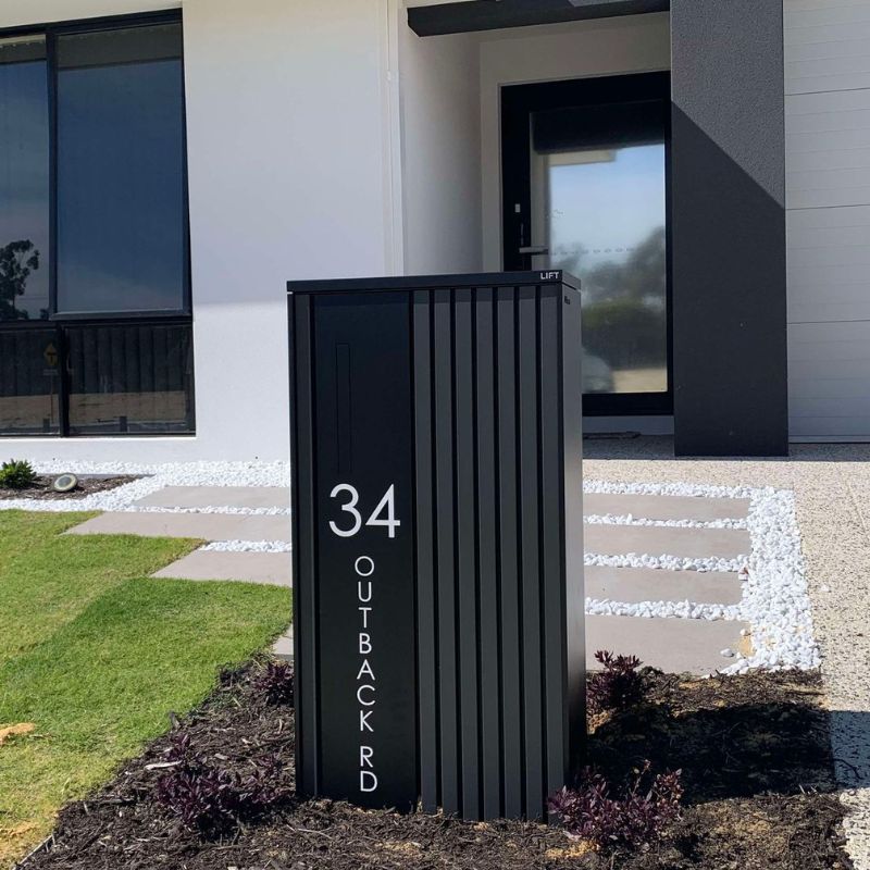 Large Parcel Storage Box - Weatherproof Lock